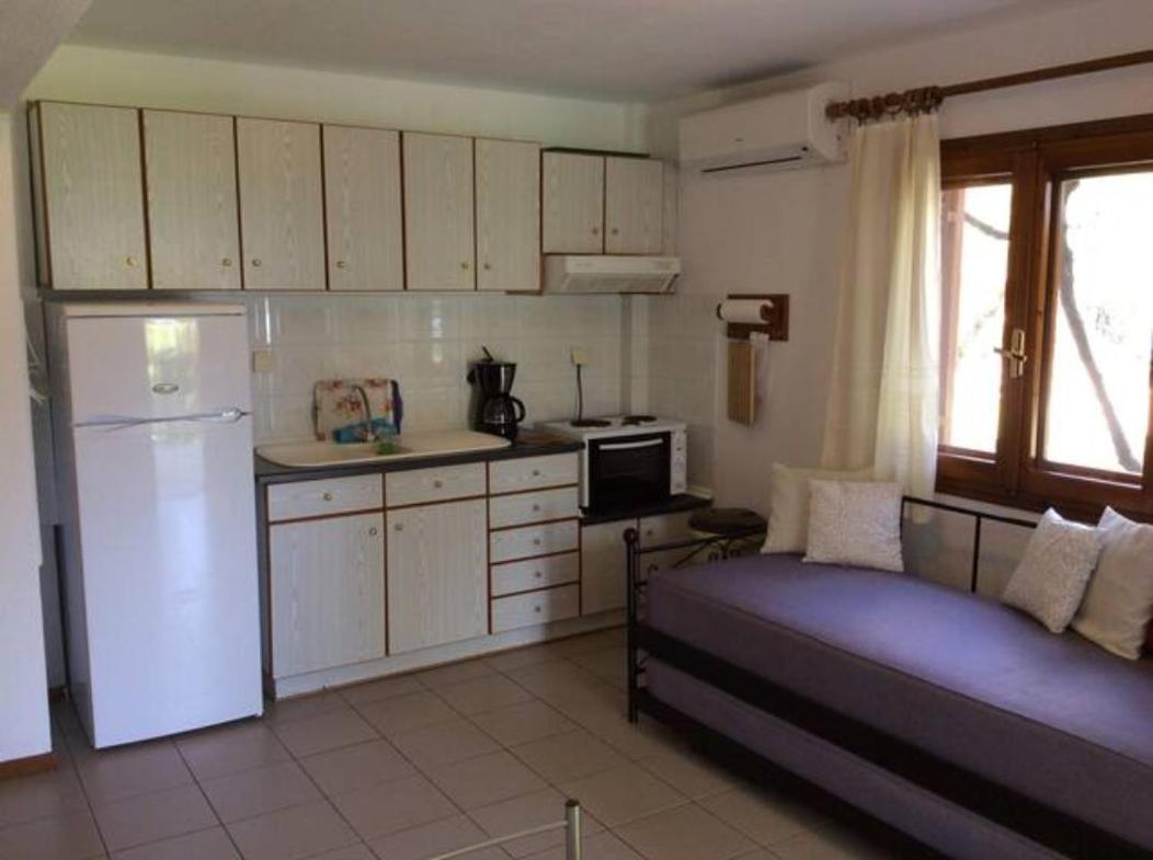 Lila Apartments Vourvourou Exterior photo
